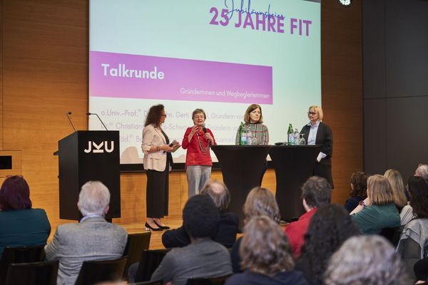 Festakt 25 Jahre Frauen in die Technik OÖ