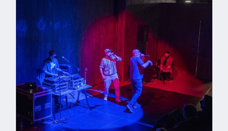 Performance by Texta